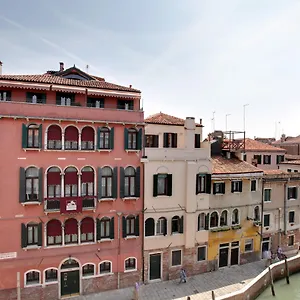 Gasthof Palazzo Schiavoni Residenza D'epoca & Suite-apartments, Venedig